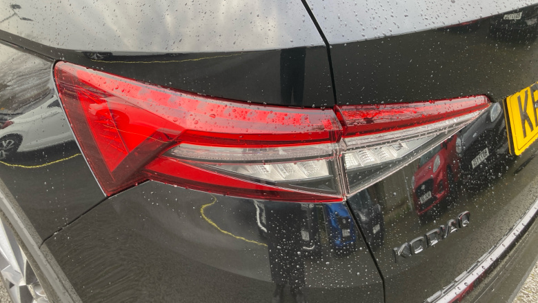 Skoda Kodiaq 2.0 TDI Sport Line 4x4 5dr DSG [7 Seat] Diesel Estate